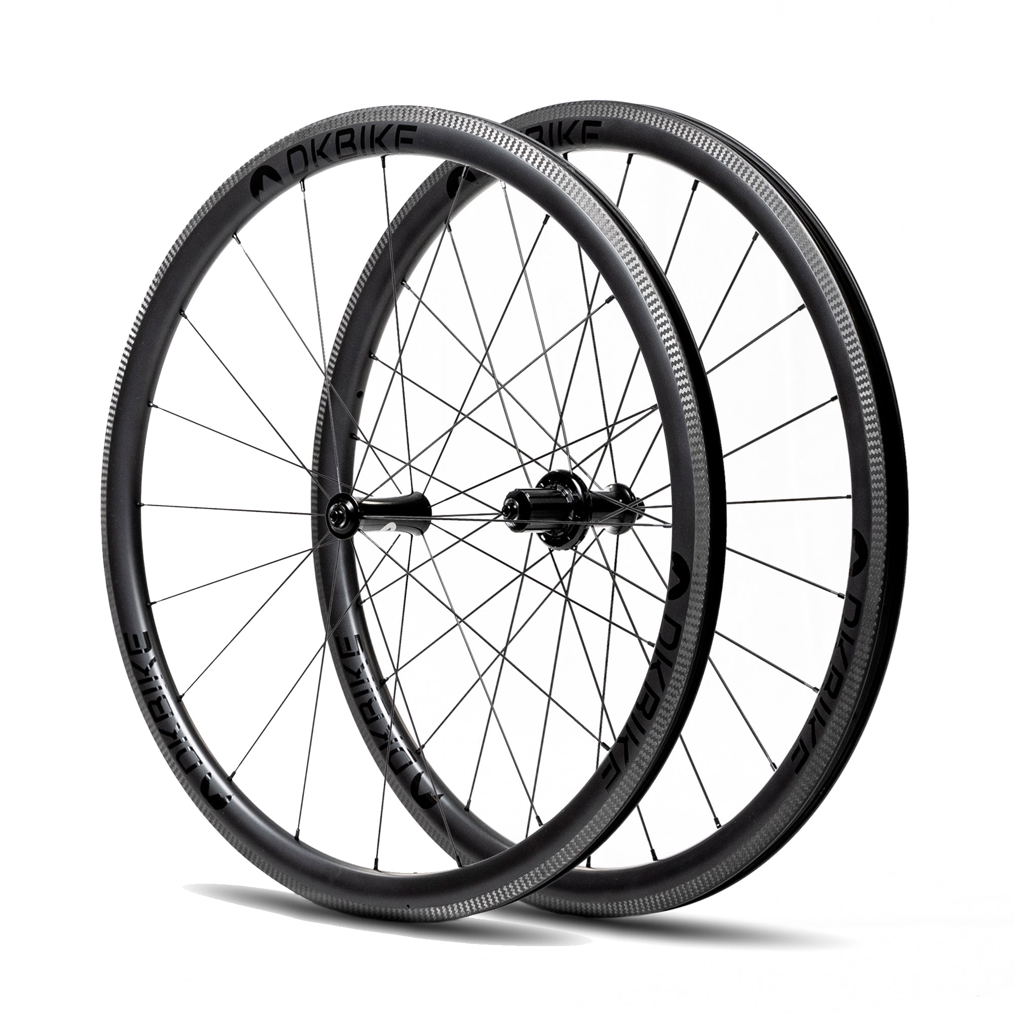 carbon hjulsæt til fælgebremse. Det passer godt til racercyklen