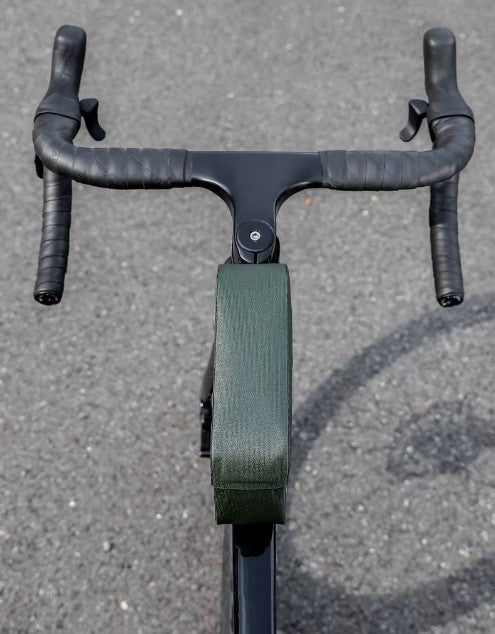 BLACK FRIDAY SPAR 50% - Taske til cykel - Bolt-on samt stropper - Genial magnet luk